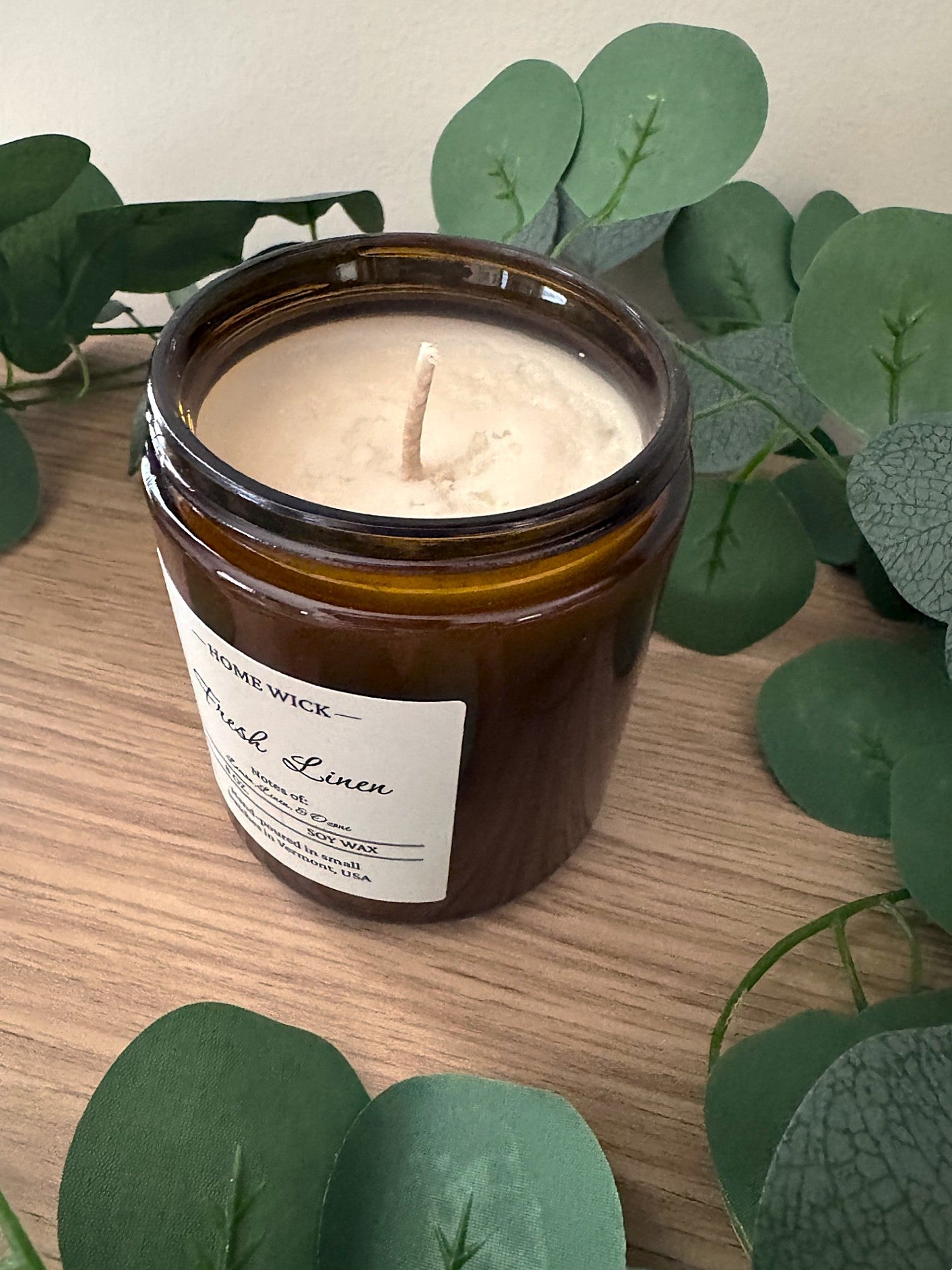 Fresh Linen Candle- 8oz